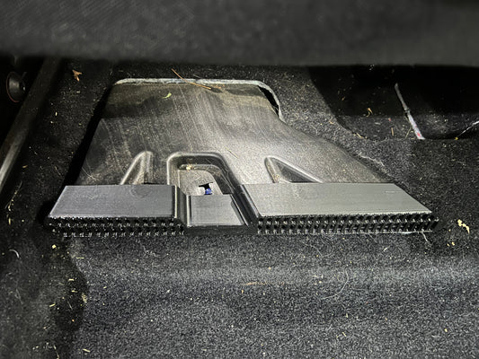 Protective grill for the rear under seat heating vent for VW ID.4