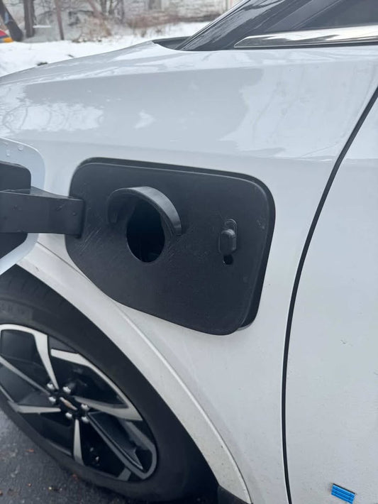 Cache-neige pour port de recharge des Chevrolet Silverado EV / GMC Sierra EV