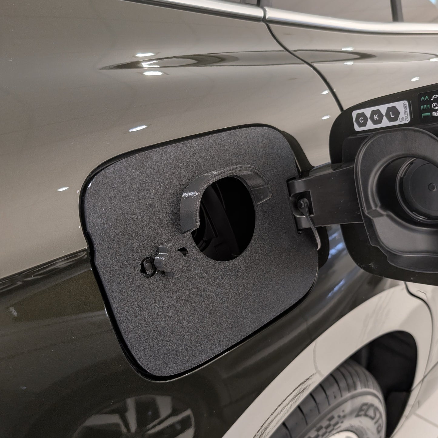 Electric vehicle charging port bad weather (snow, ice, rain) cover for Skoda Enyak