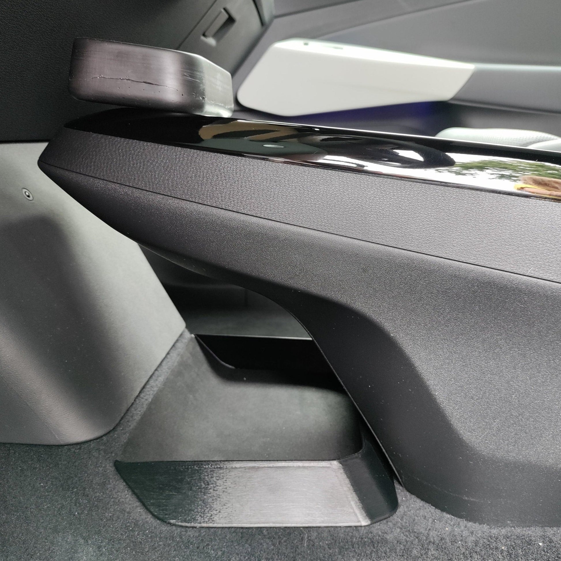 Storage tray for VW ID.4 for under the central console space. - YURIK Accessories